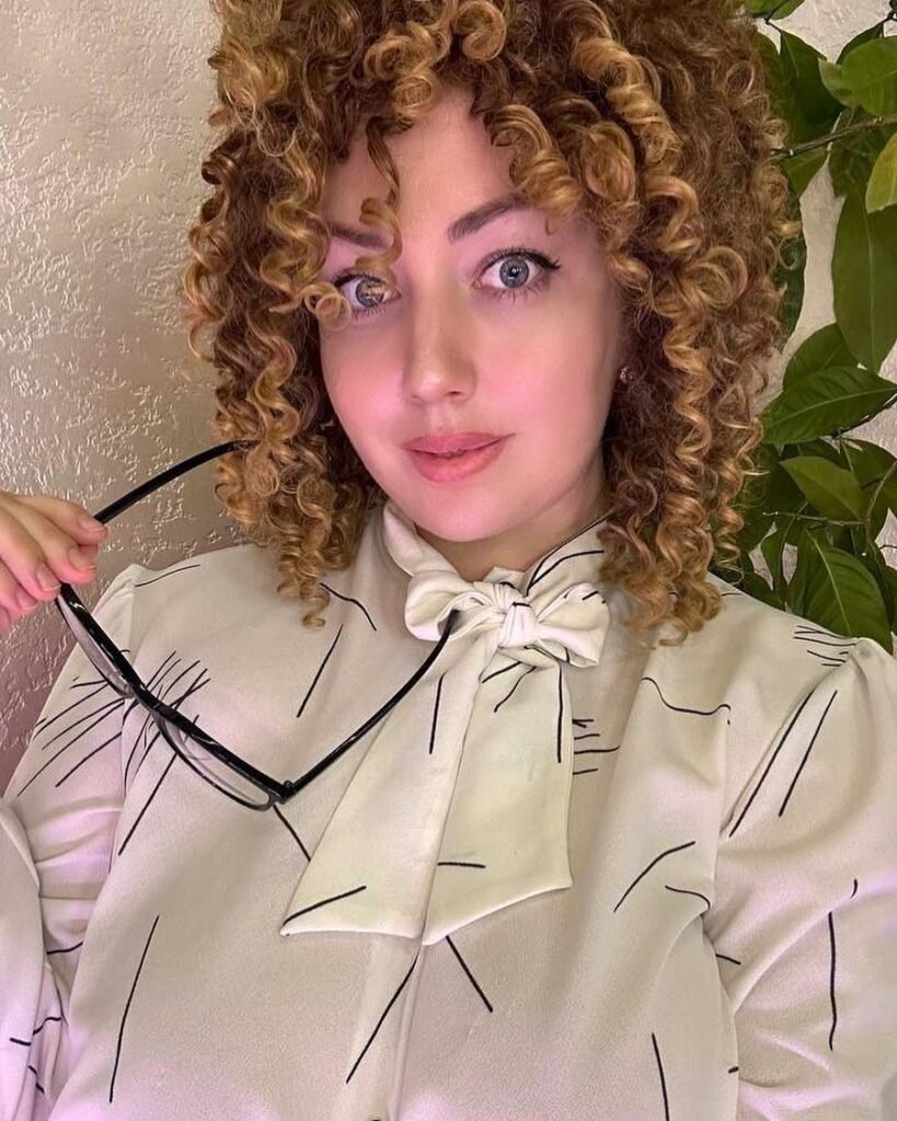 Hanna Zimmer Wiki: Age, Career, Height, Net Worth